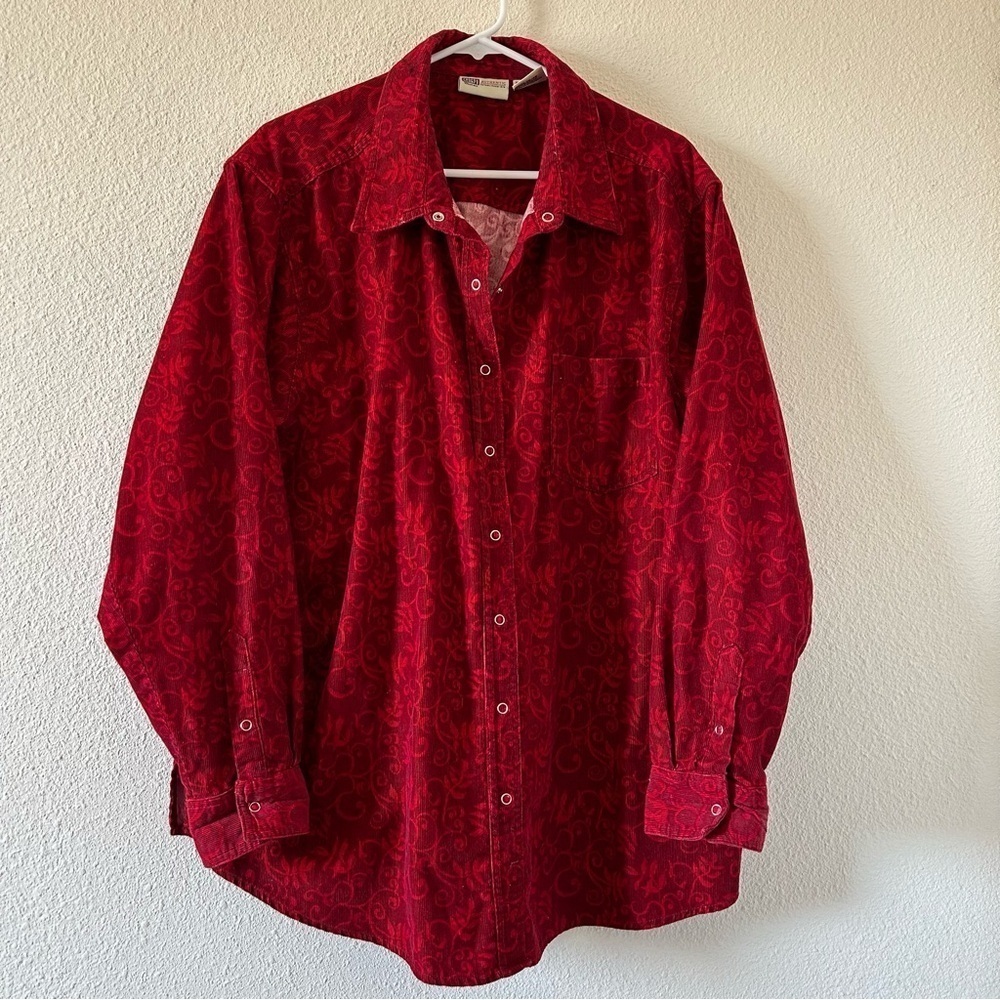 Faded Glory Women’s Button Up 26w/28w Red Corduroy Vine Print Snap Button